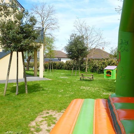Residence Le Bois Flotte Merville-Franceville-Plage Zewnętrze zdjęcie