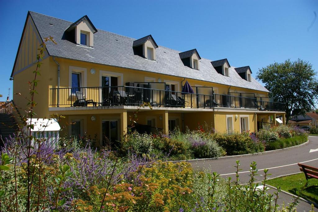 Residence Le Bois Flotte Merville-Franceville-Plage Zewnętrze zdjęcie